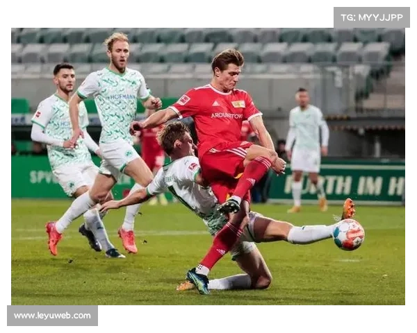 德甲门兴4-0奥格斯堡，客场三连胜显战术适应性